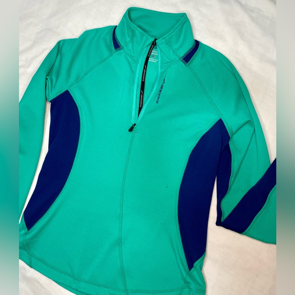 BROOKS Long Sleeve Half Zip Running Shirt size M